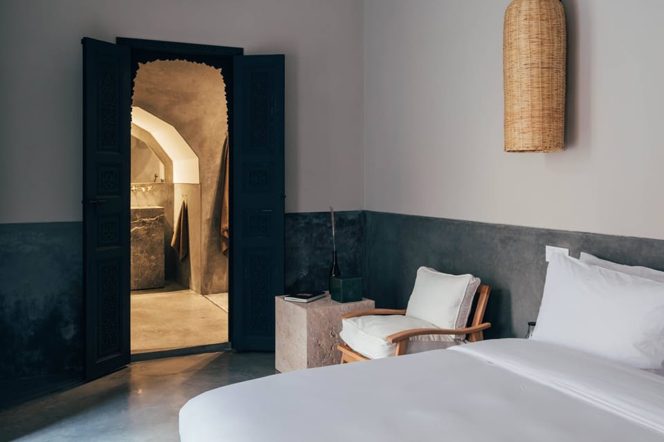 Luxury Room | 1 bedroom, premium bedding, Tempur-Pedic beds, in-room safe