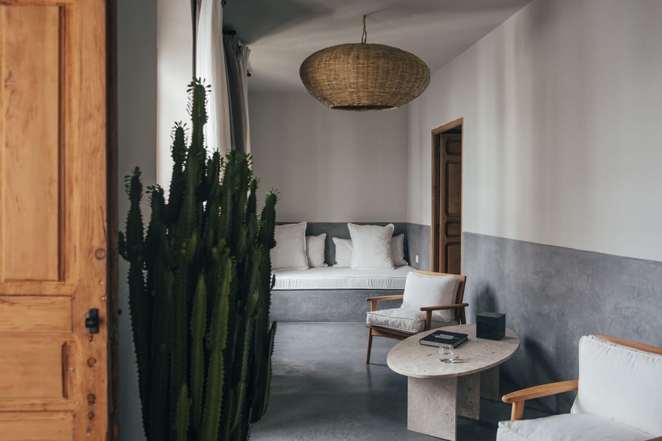 Luxury Room | 1 bedroom, premium bedding, Tempur-Pedic beds, in-room safe