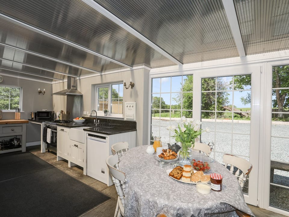 Fridge, dishwasher, electric kettle, toaster