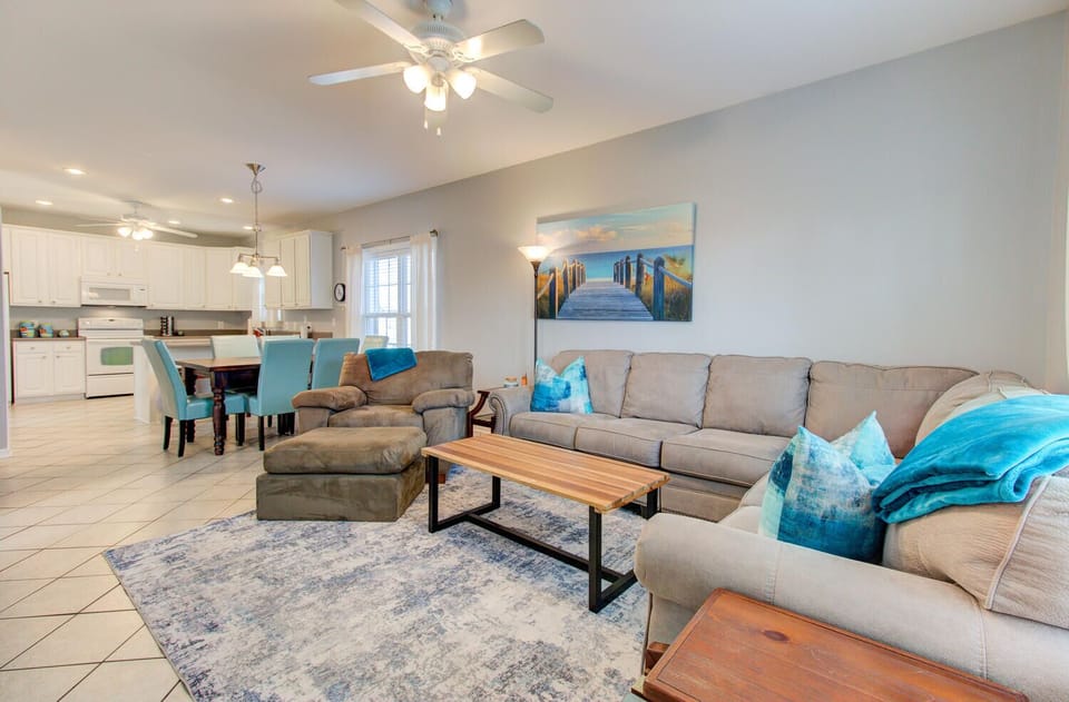 Seavista-Living Room