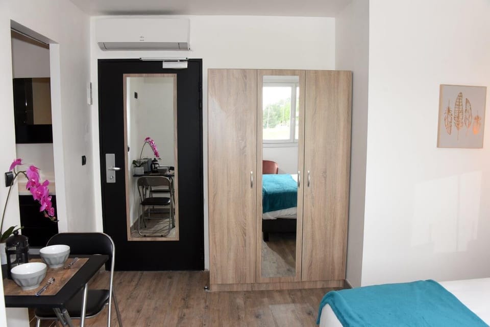 Home Place Hotel in Nouvelle-Aquitaine