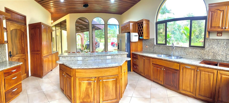Luxury House | Private kitchen | Microwave, oven, toaster, rice cooker