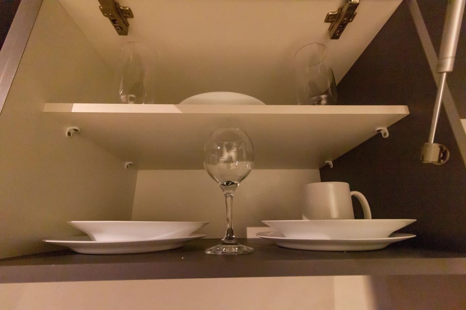 City Studio | Private kitchen | Coffee/tea maker, fridge, microwave, cookware/dishes/utensils