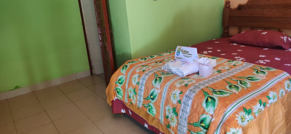 Exclusive Single Room | WiFi (free), bed sheets