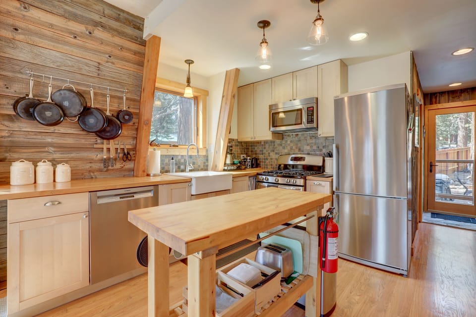 Kitchen area 