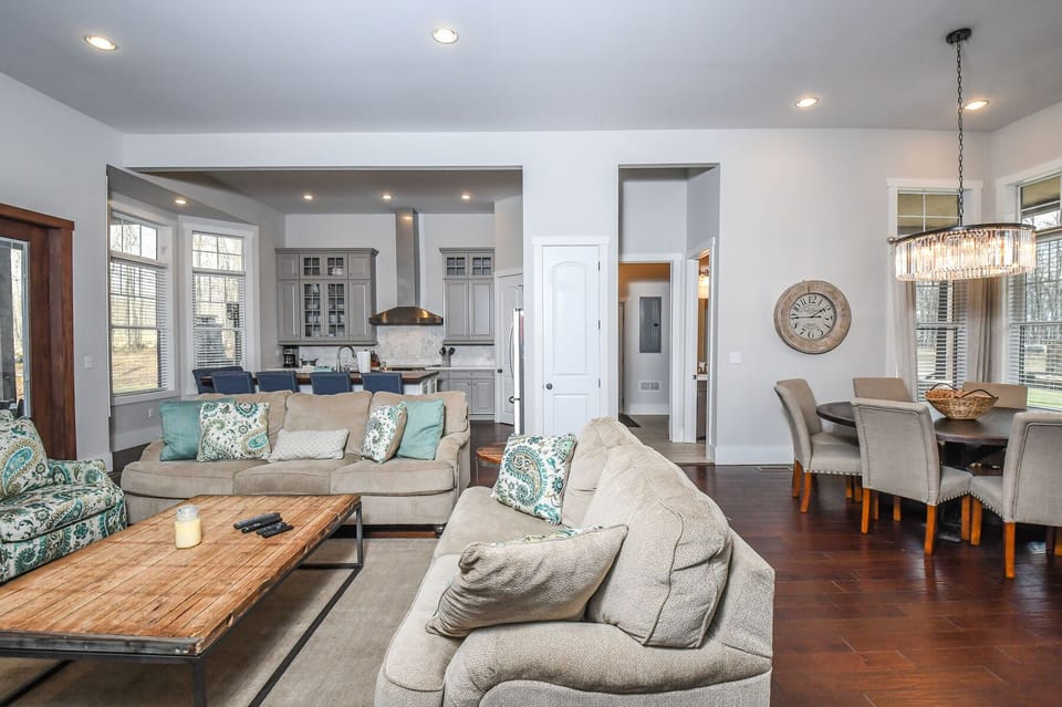 House (5 Bedrooms) | Property amenity