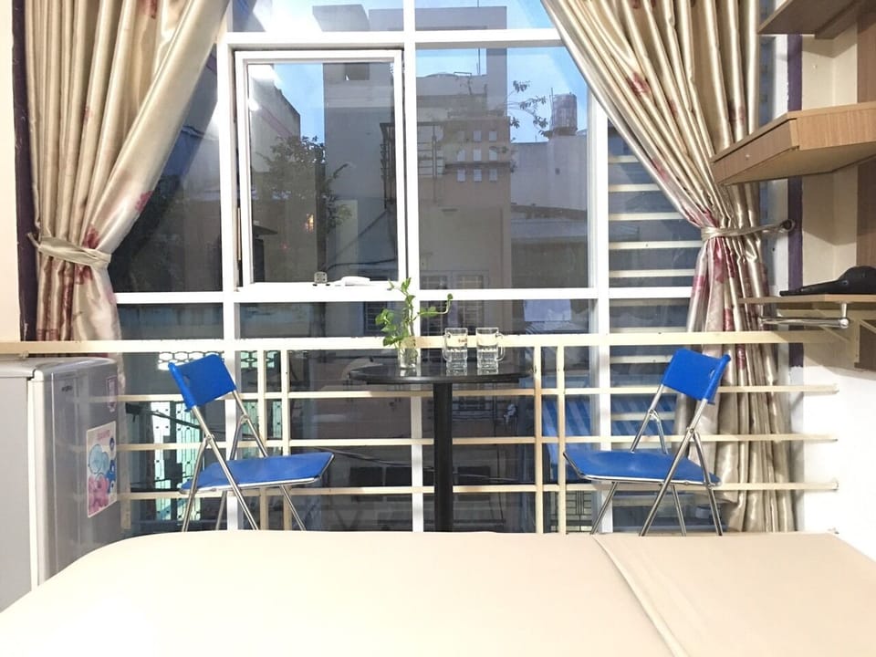 Quadruple Room | Desk, free WiFi, bed sheets