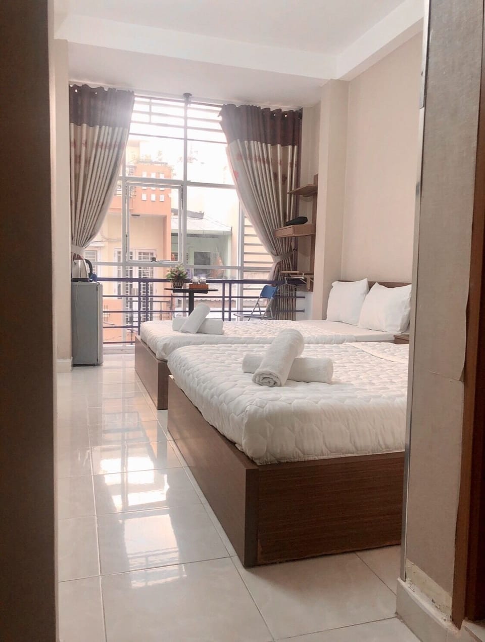 Quadruple Room | Desk, free WiFi, bed sheets