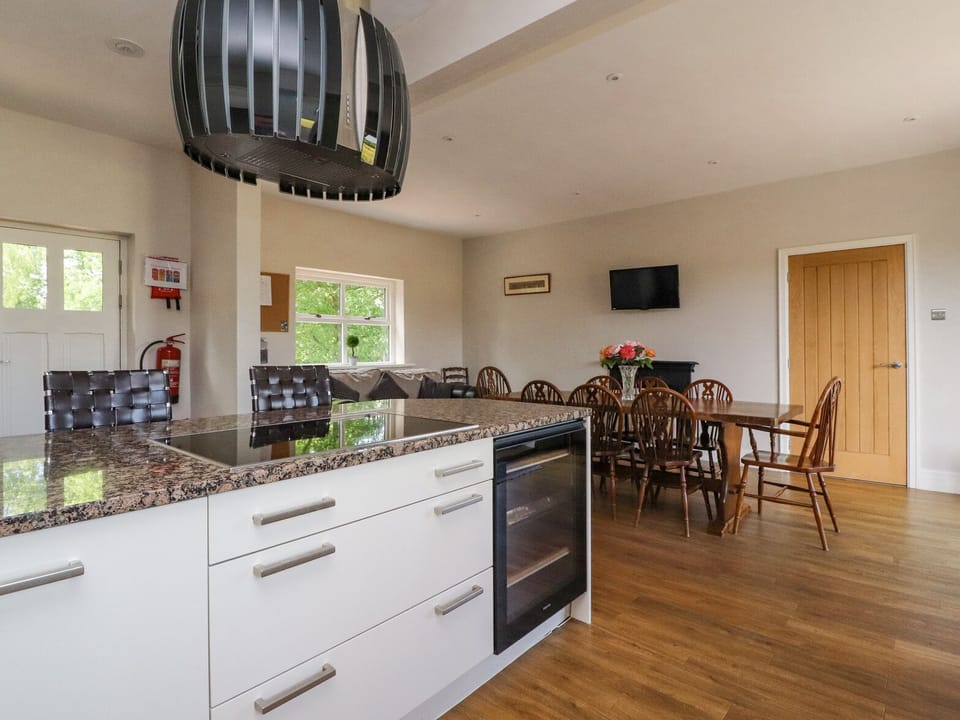 Fridge, dishwasher, electric kettle, toaster