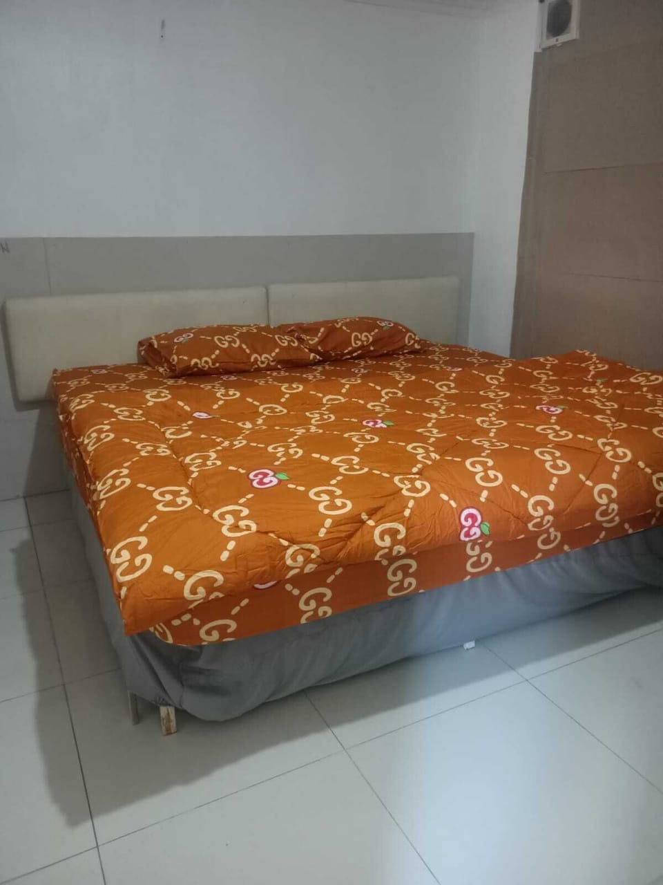 Family Room | Individually decorated, blackout drapes, free WiFi, bed sheets