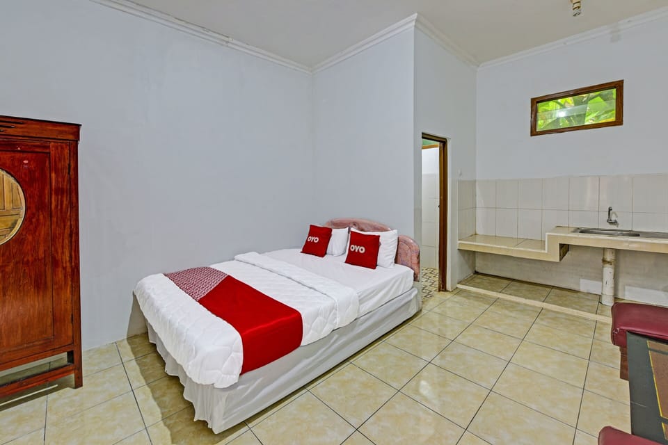 Double Room | Soundproofing, free WiFi, bed sheets