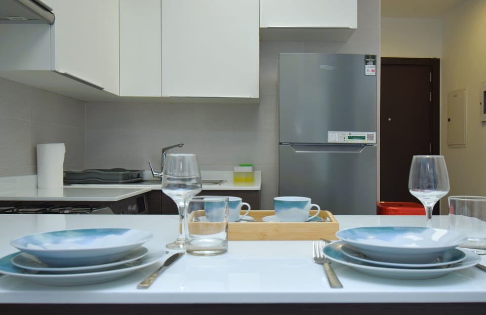 Family Studio, 1 King Bed, Non Smoking, Terrace | In-room dining