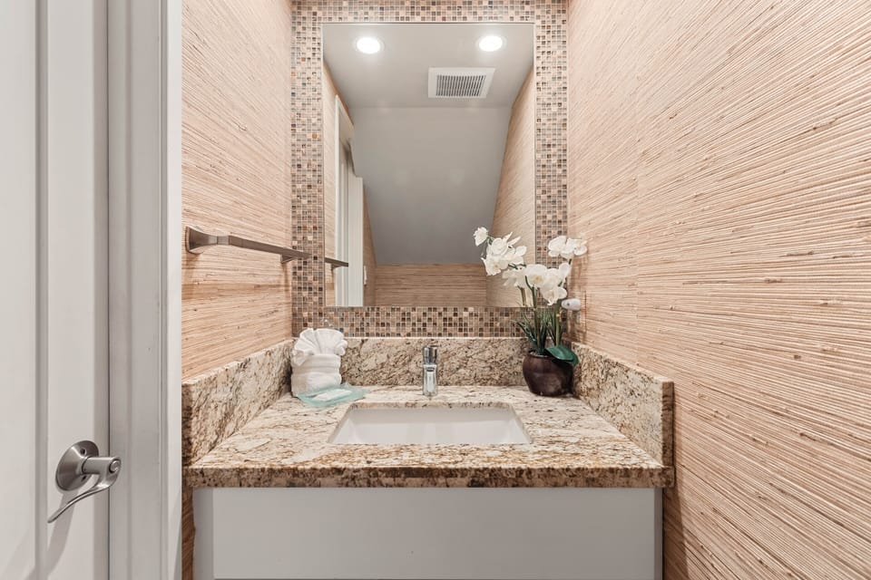 Modern single sink vanity