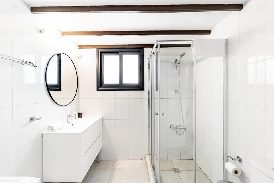 Walk-in shower