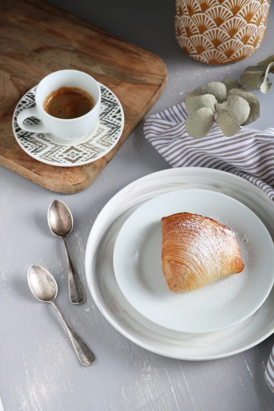 Daily local cuisine breakfast for a fee
