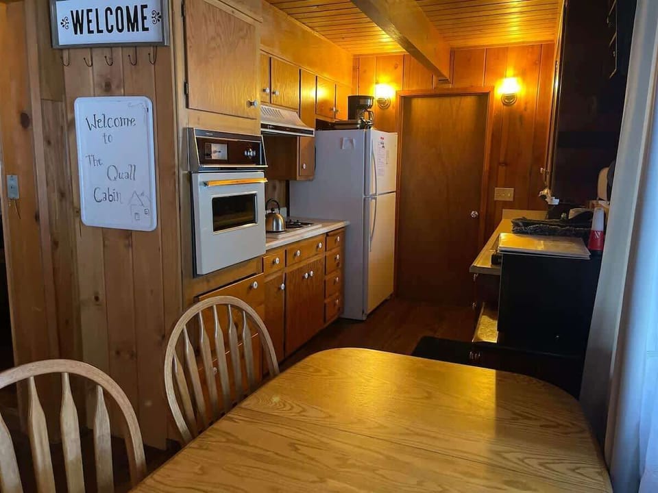 Dining/Kitchen