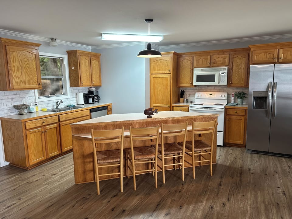 Kitchen with island seating
