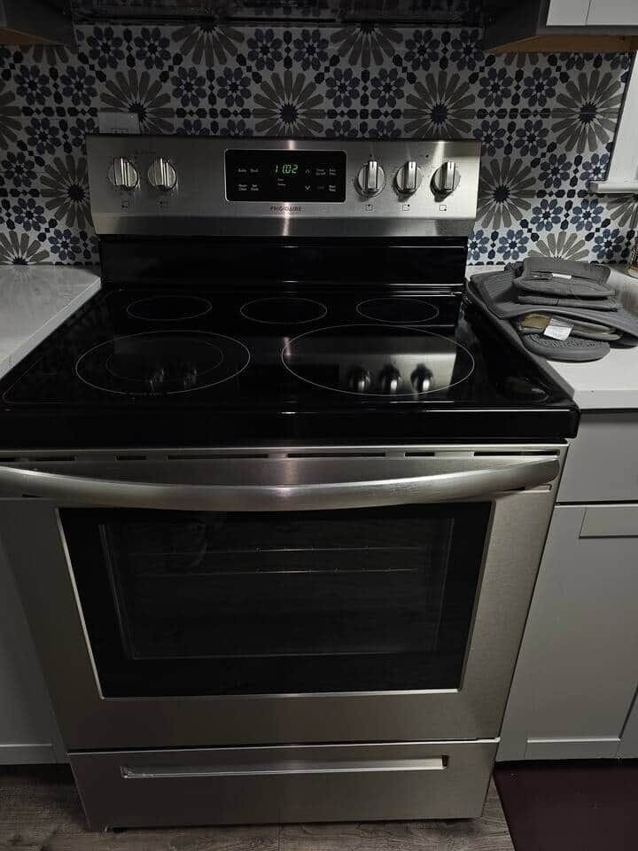 Electric Stove 
