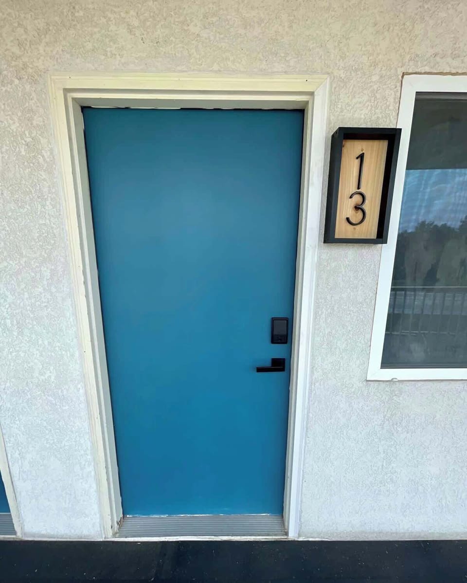 Private Entrance