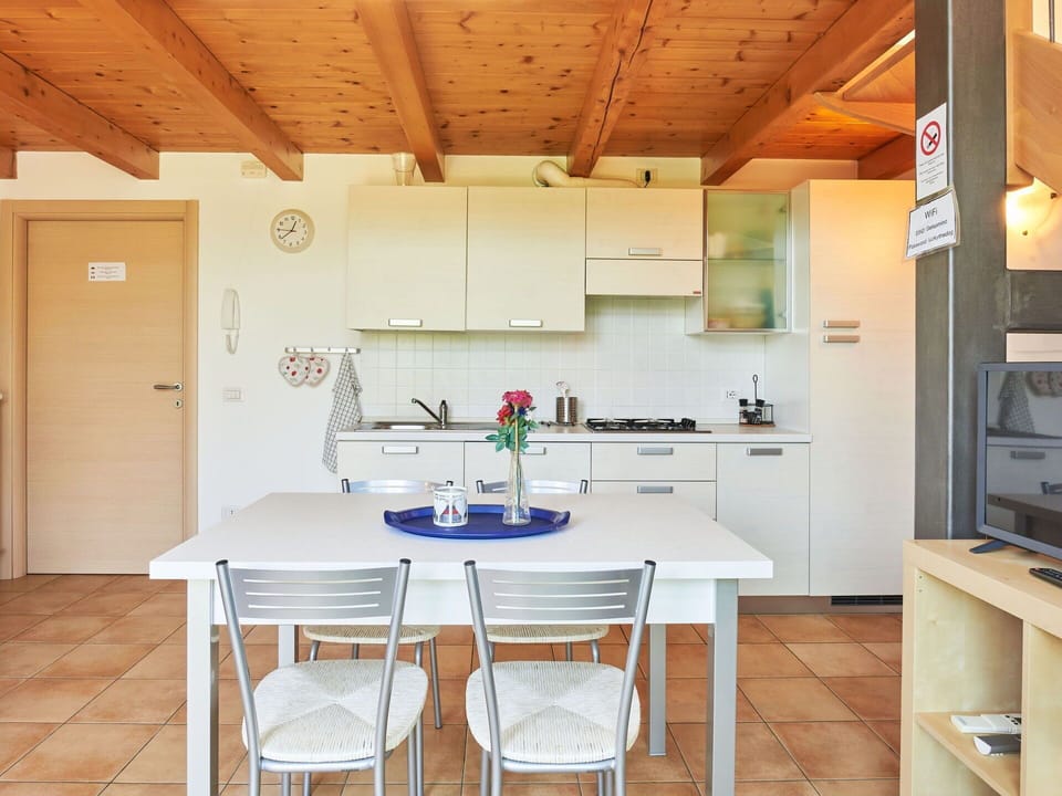 Water, Sky, Table, Furniture, Property, Chair, Azure, Outdoor Table, Outdoor Furniture, Tableware