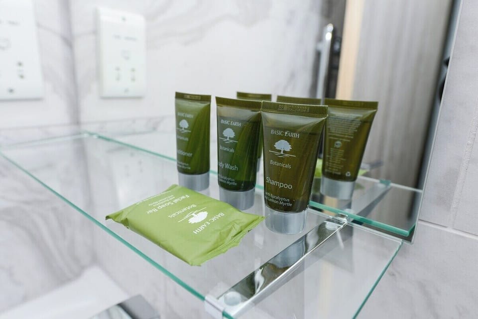 Bathroom amenities