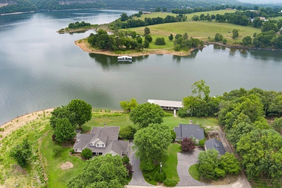 Our home is located at the end of the street in a gorgeous, quiet lakeside neighborhood in Springdale, Arkansas.
