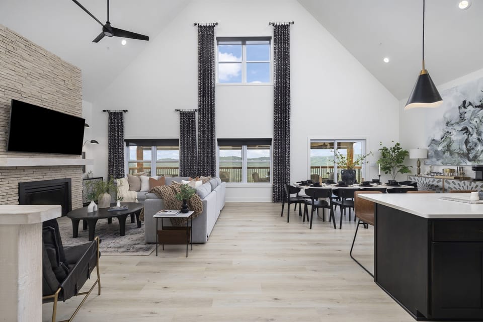 Beautiful Views and Lots of Space