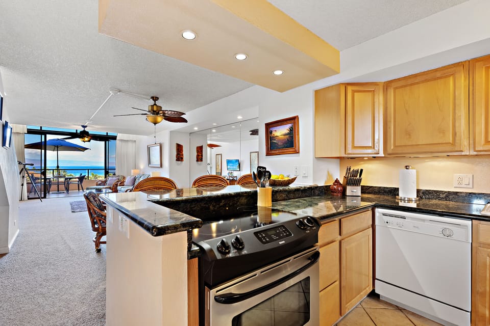 Full size kitchen appliances