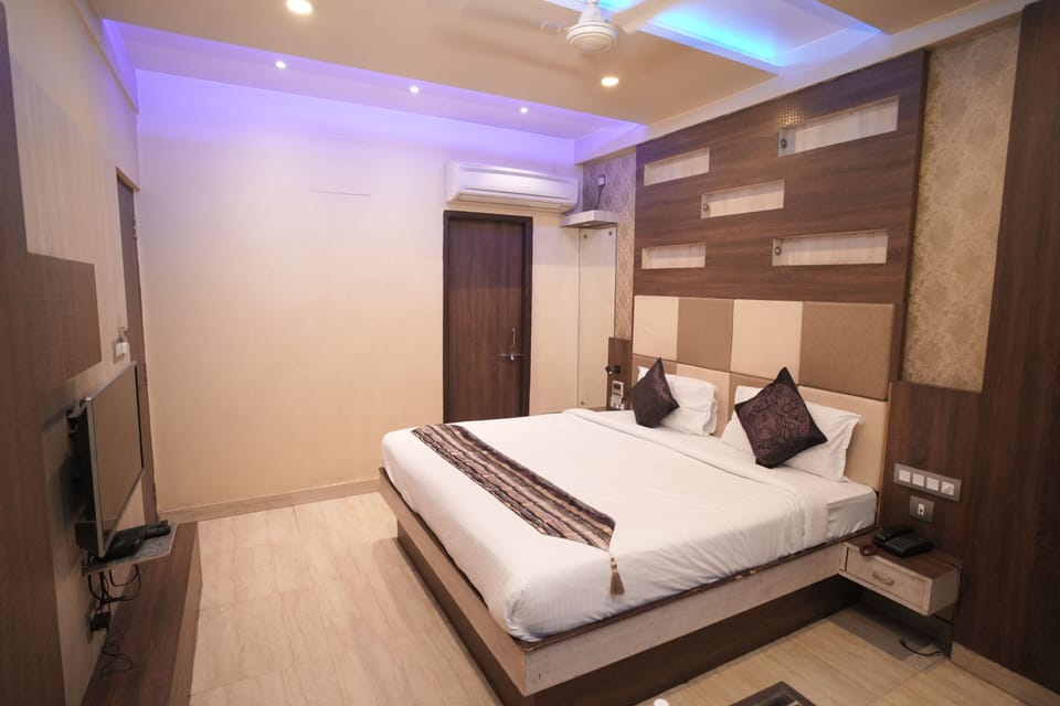 Deluxe Room | Free WiFi