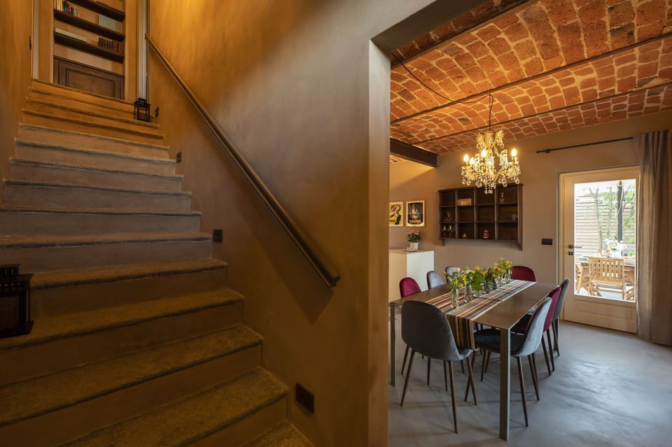 Autumn, Dining Room, Spring, Summer