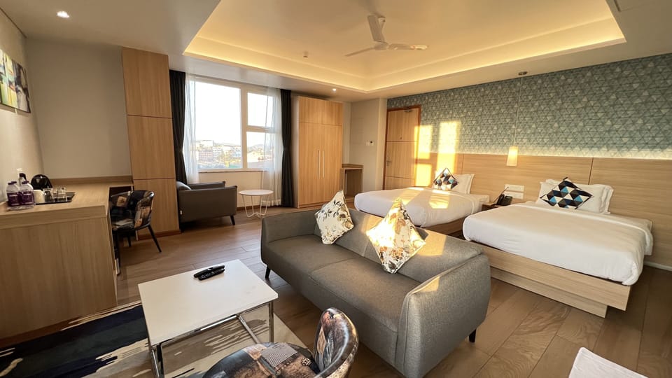 Family Room | In-room safe, desk, laptop workspace, soundproofing