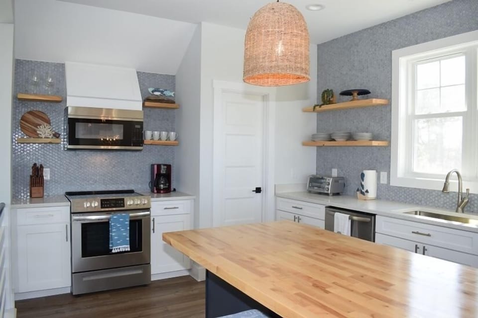 Fully equipped kitchen
