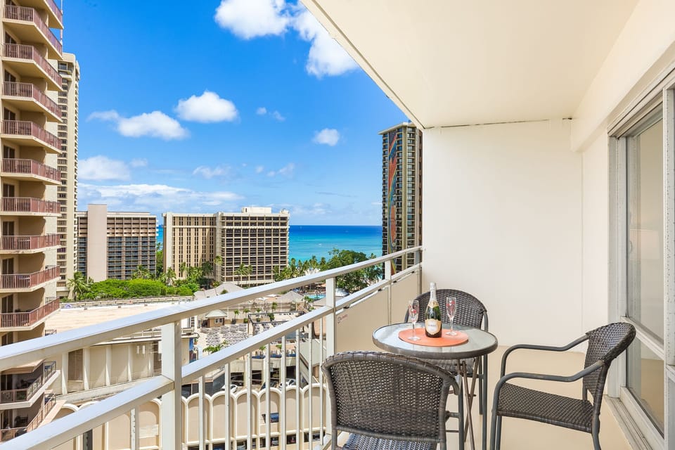 Master Lanai Ocean Views