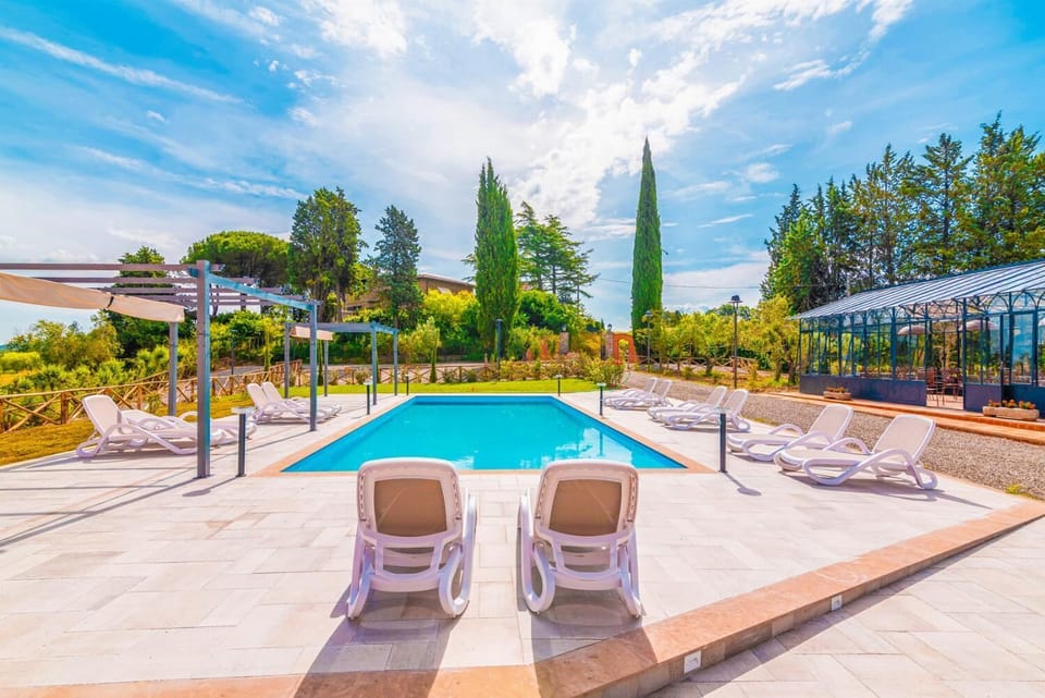 Private pool and terrace