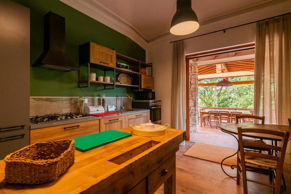 Equipped kitchen