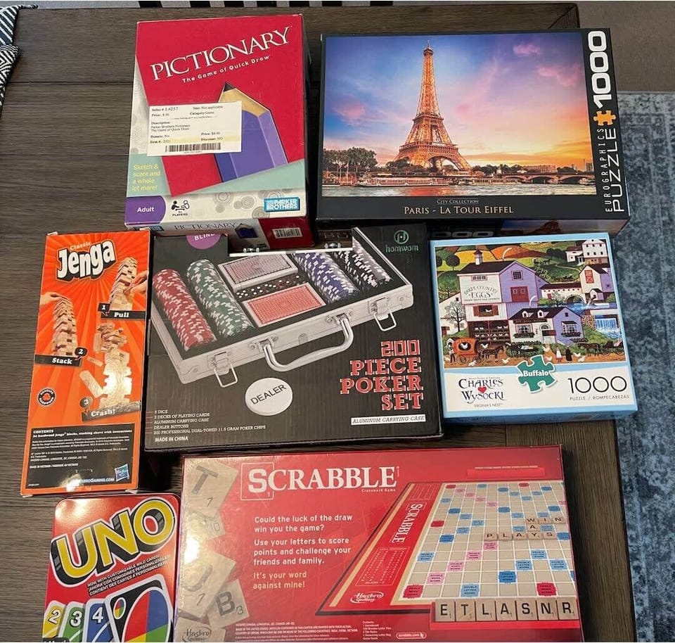 We put few board games in the dinning room shelf. Enjoy!