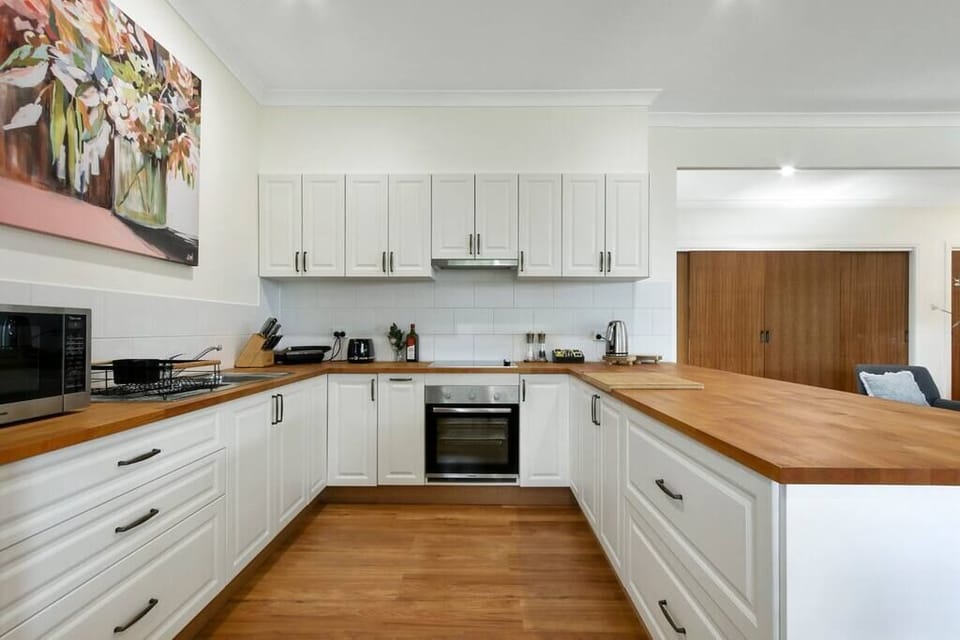 Kitchen (1)