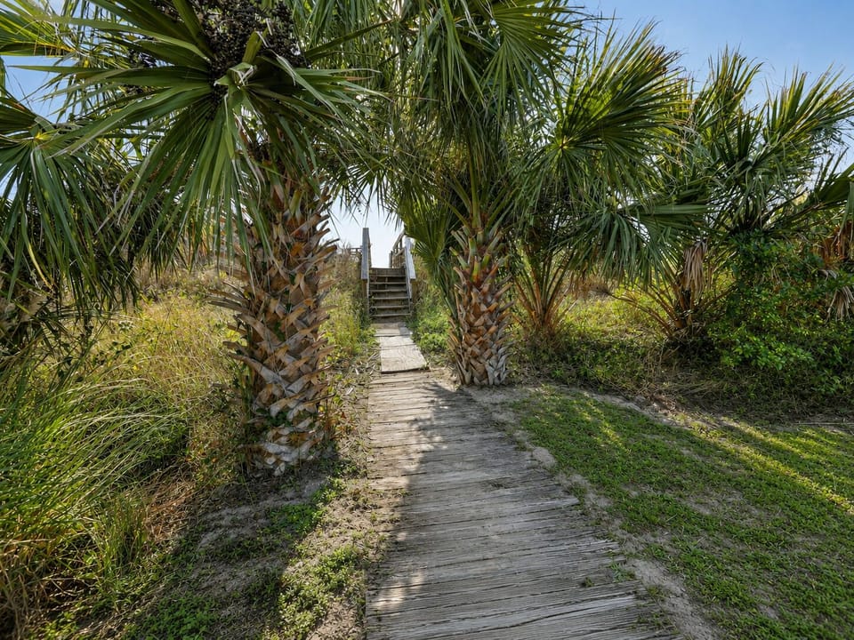 Private Boardwalk Entrance