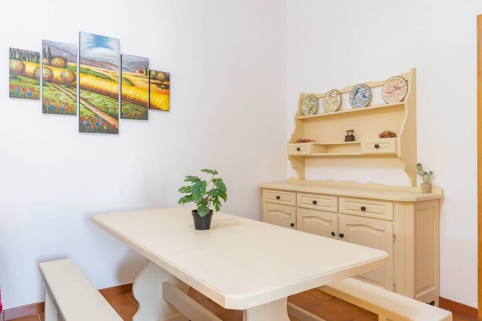 SALA DA PRANZO APPARTAMENTO LA CASETTA DI LUISA