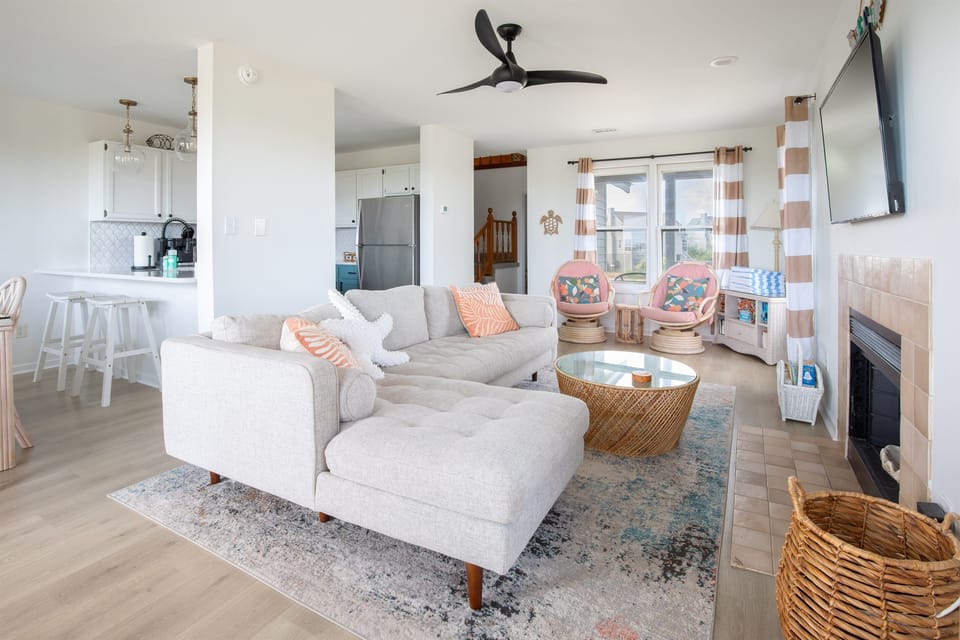 Comfortable seating and an easy coastal flow