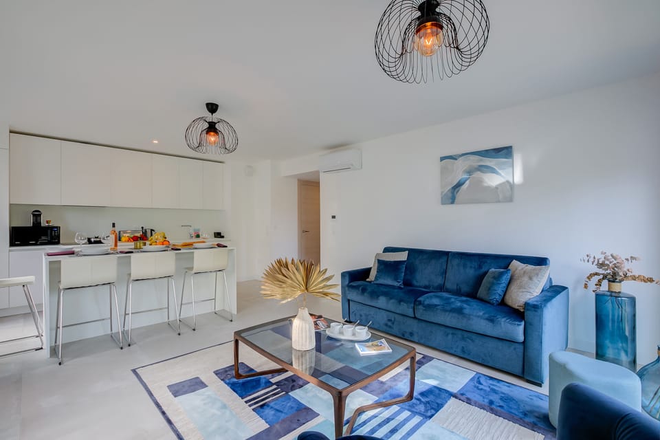 Living and dining room