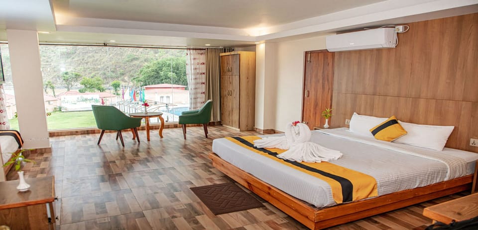 Suite | 1 bedroom, WiFi (free), bed sheets