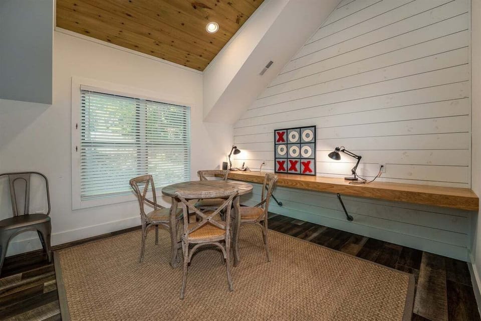 Upper Level Open Loft