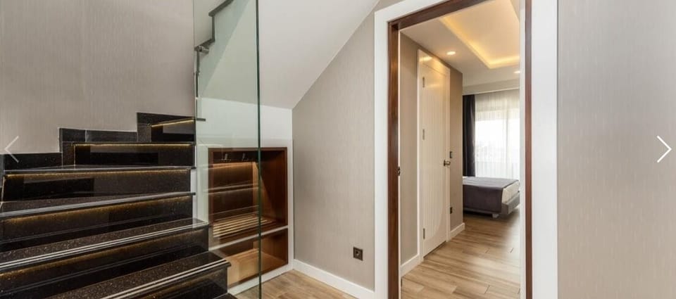 Family Duplex | Premium bedding, minibar, in-room safe, soundproofing