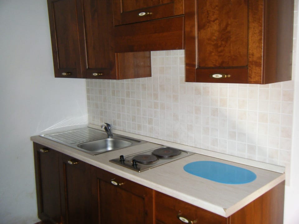 Apartment, 1 Bedroom | Private kitchenette