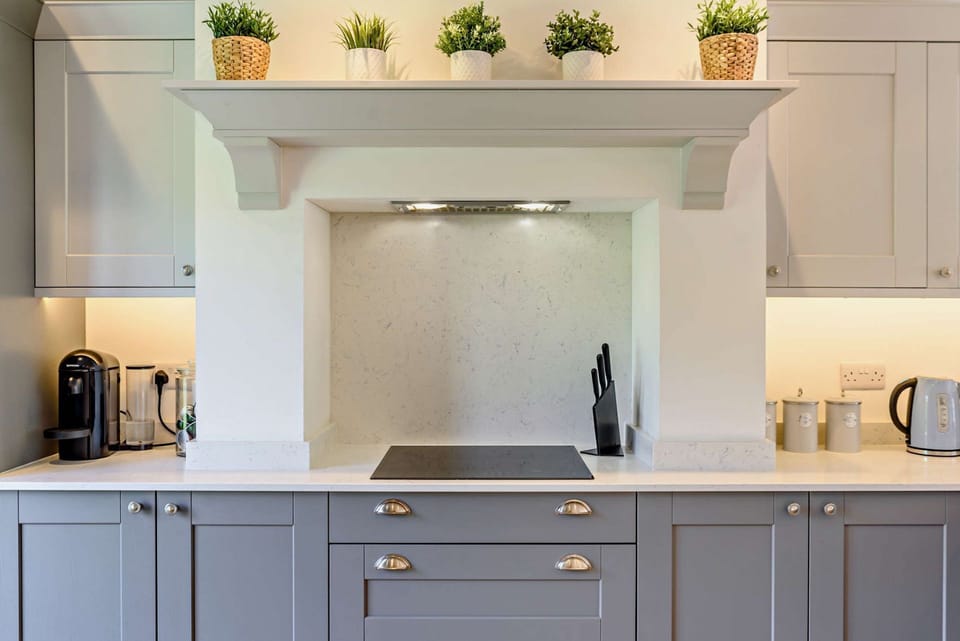 Lulham Kitchen - StayCotswold