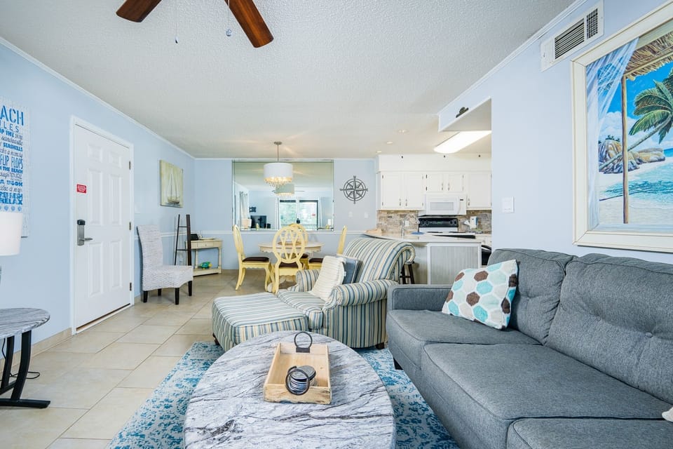 Condo, 2 Bedrooms | Living area | DVD player