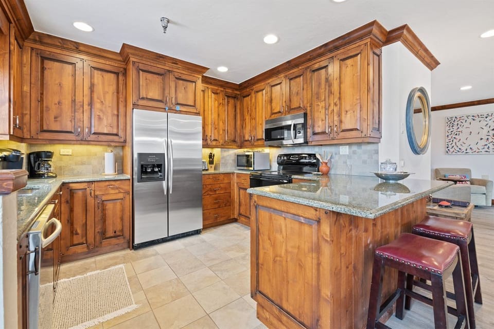 Condo (Beaver Creek Centennial 2 Bedroom Res) | Exterior