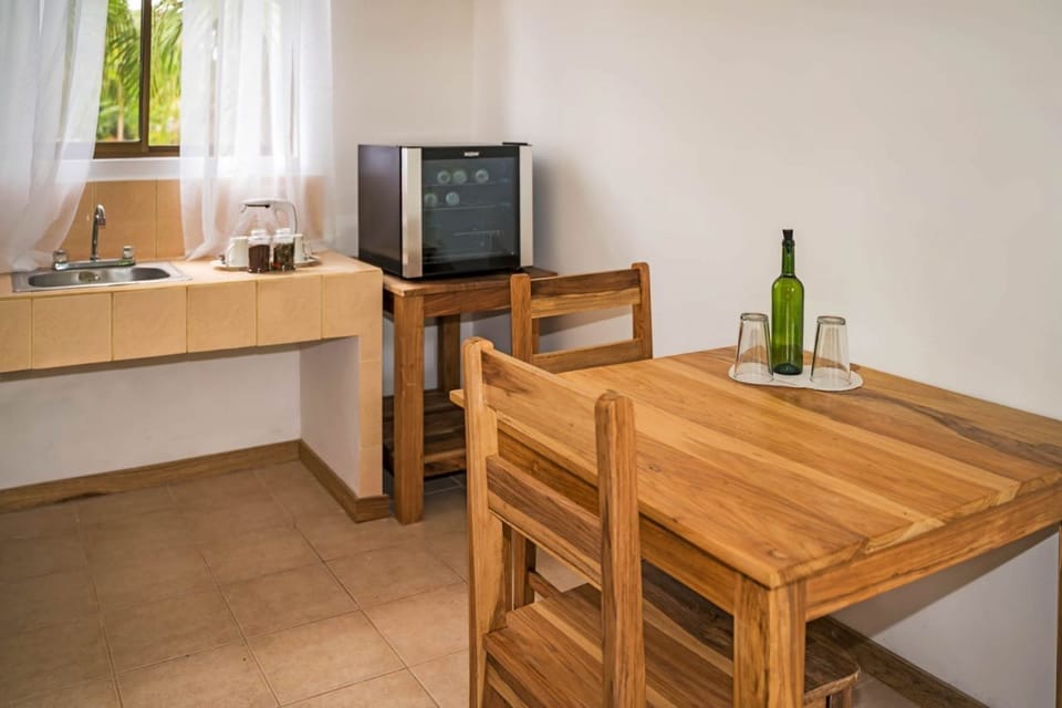 Standard Room | In-room safe, free WiFi, bed sheets