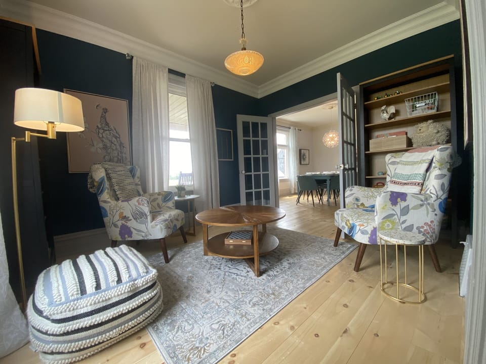 Parlour (Games room)